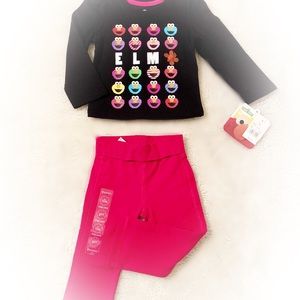Elmo Longsleeve Shirt with Yoga Pants